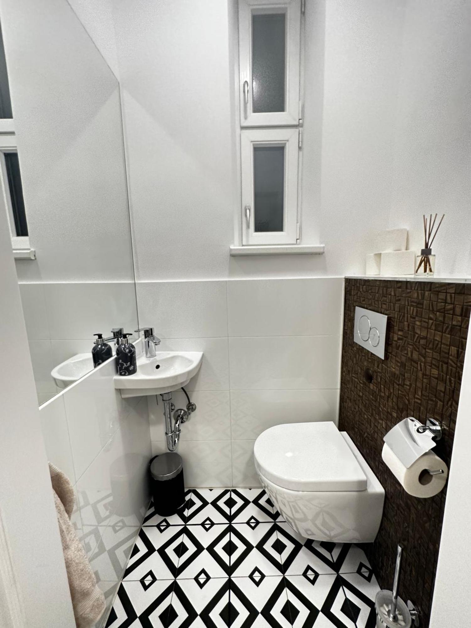 Luxury 3 Bedroom Apartment Near Schoenbrunn Palace Wien Exterior foto