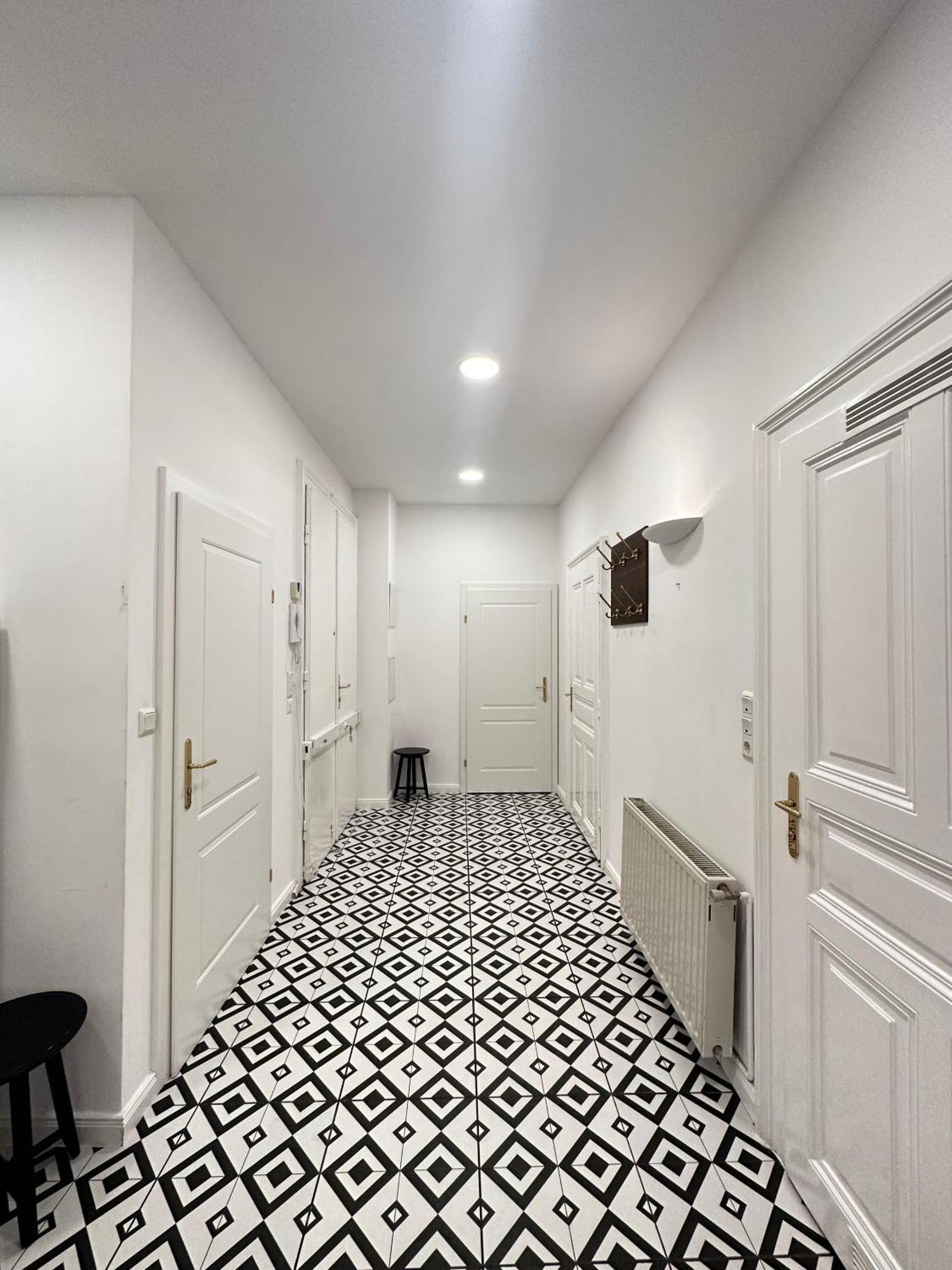 Luxury 3 Bedroom Apartment Near Schoenbrunn Palace Wien Exterior foto